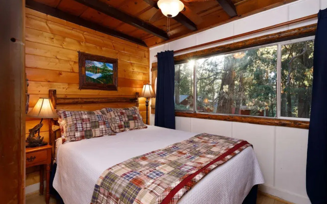 Arrowhead Pine Rose Cabins
