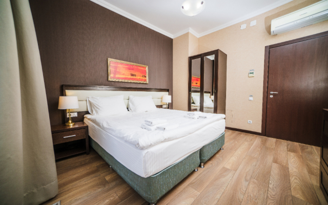 "Апартаменты Красная Поляна +540 и +960"