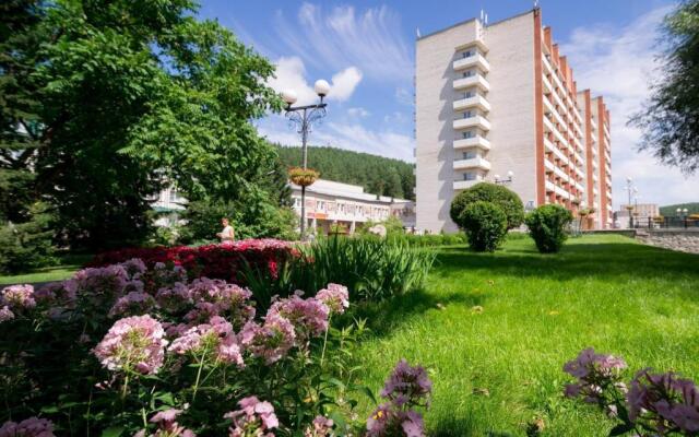 Altai west