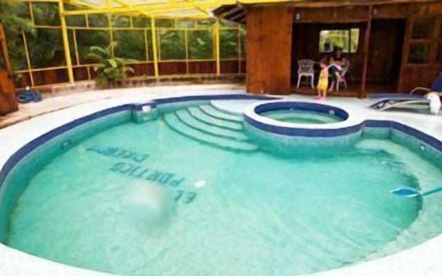 Hotel El Portico