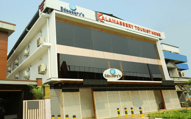 Super Townhouse Edasserys Kalamassery Tourist Home