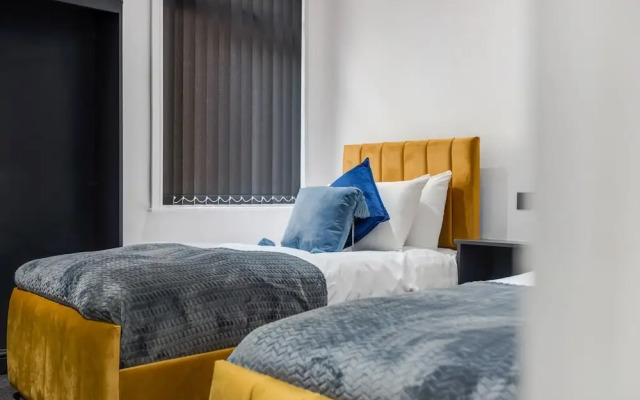 Winter Garden Apartments by Sasco