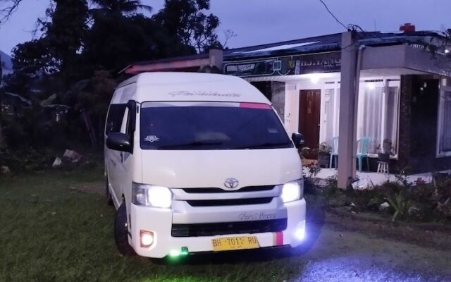 EXPRESS O 92070 Mando Homestay Syariah Near KANTOR LURAH Bukik Apik Puhun