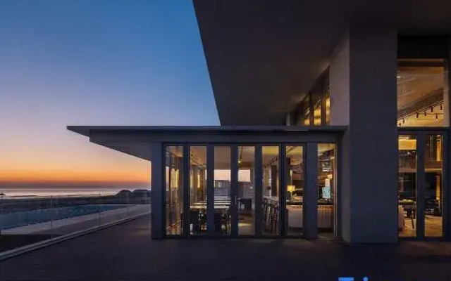 Yin Plus Hotel