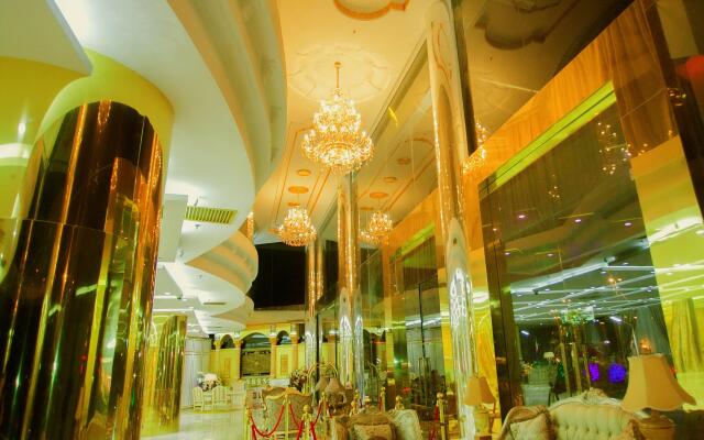 Lace Boutique Hotel