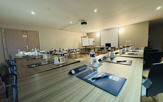 Hotel Kyriad Toulouse Sud - Roques