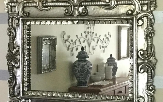 Warrens Guest House