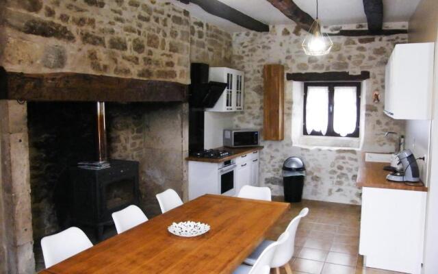 LOU CHASTEL - DEMEURE PERIGOURDINE ENTIEREMENT CLIMATISEE avec PISCINE PRIVEE