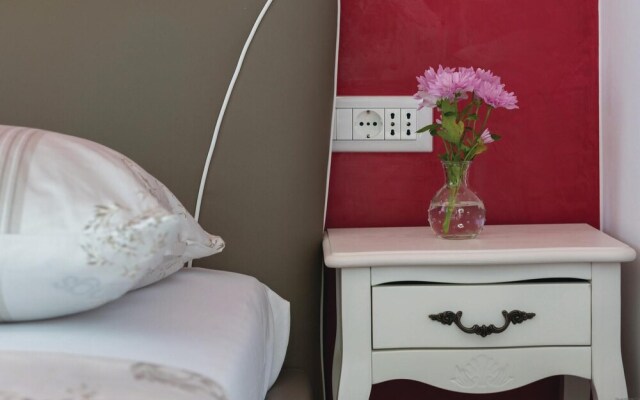 Awesome Home in Trogir With Sauna, Wifi and 4 Bedrooms