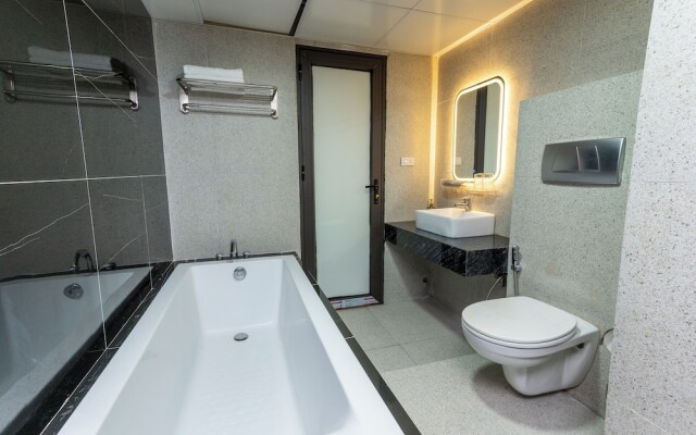 Hera Hotel