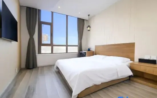 Yanji Feifan Holiday Hotel