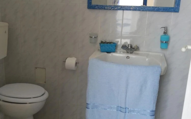 Akrogiali Hotel