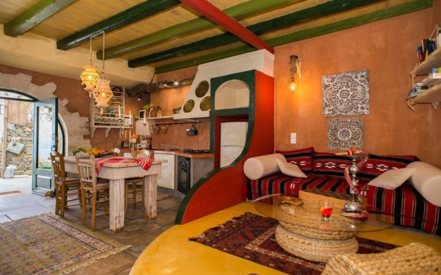 The Old Pomegranate House - Sea View - AC - Wifi - SAT TV