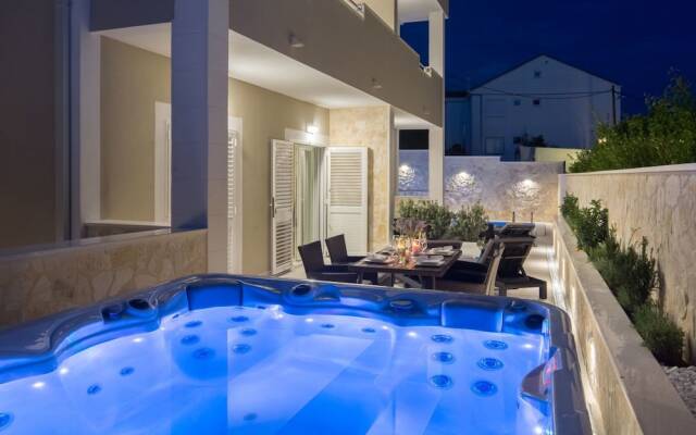 Apartment Villa Franko Maris