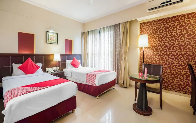 Edition O 30016 Citiotel Shivajinagar