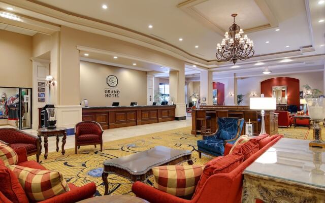 The Grand Hotel - Salem