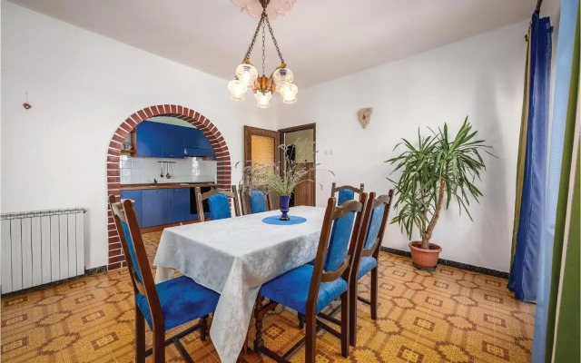 Apartment Modrusani Modrusani