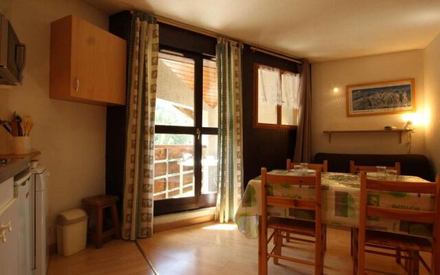 Appartement Serre Chevalier, 1 pièce, 4 personnes - FR-1-330E-51