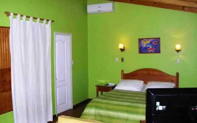 Hotelera Monteblanco Linares