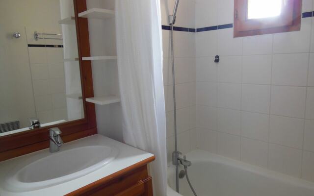 Lou Services Apartment H01 LSI 001