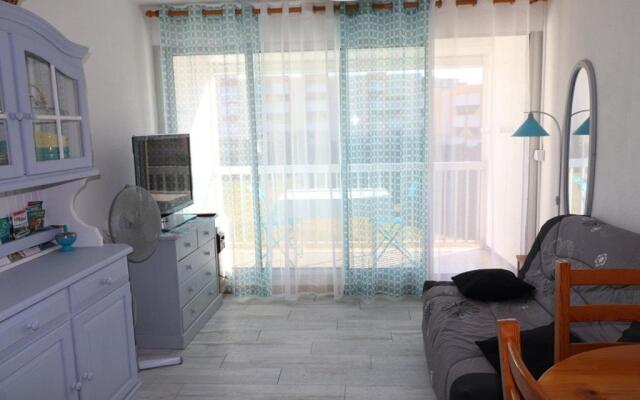 Appartement Le Grau-du-Roi, 1 pièce, 4 personnes - FR-1-307-96