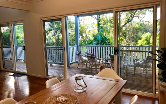 Your Coastal Treetop Escape