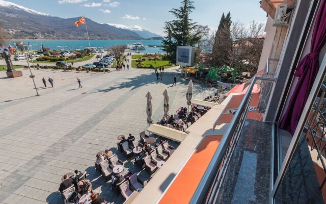 Studios Darija - City Square