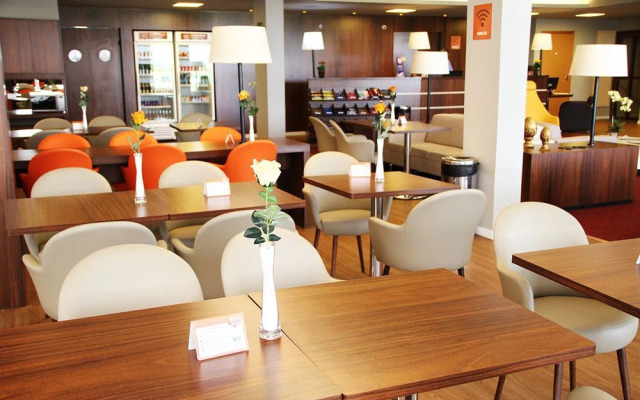 Hotel 10 Aparecida de Goiania