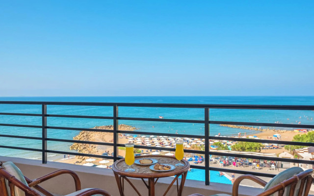 Themis Beach Hotel