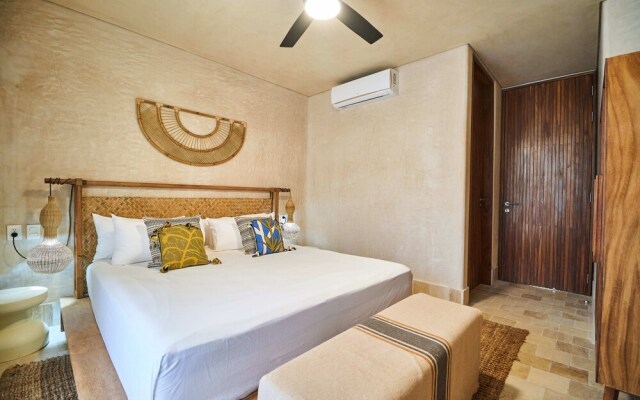 Santomar Tulum A102 By Lockey