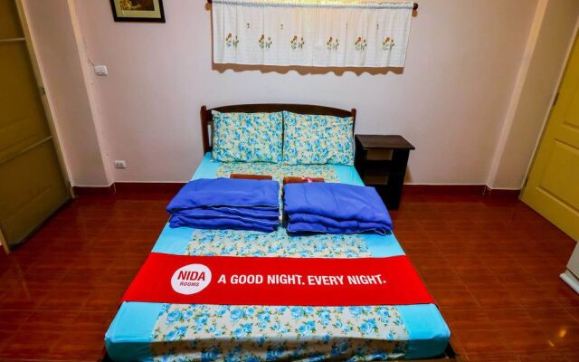 NIDA Rooms Min Buri 6 Floating Market