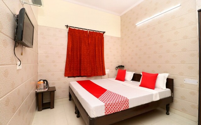 Hotel Mall Residency By OYO Rooms