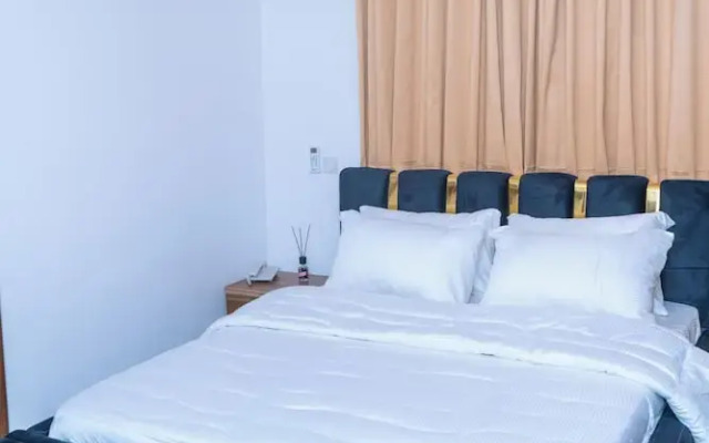 Fryburg luxury hotel and apartment