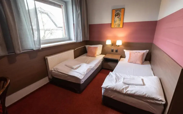 Hotel Podkowa