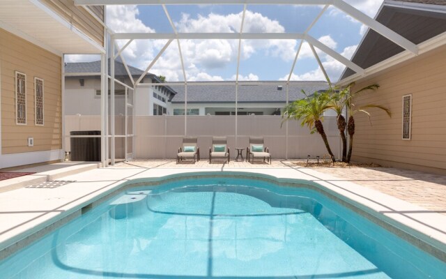 Rvh_295r Sparkling Oasis 4 Bedroom Home