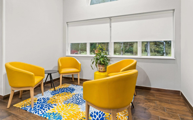Microtel Inn & Suites by Wyndham Salisbury