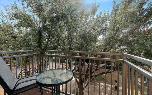 Dallashaus Near Galleria Medical City