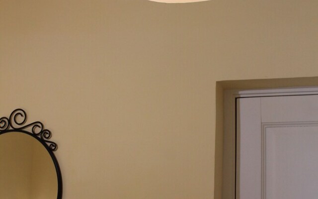 Arco Suite