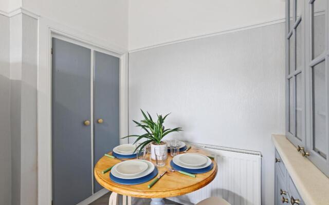 Lovely 3 bedroom apartment in Aberdeen Centre