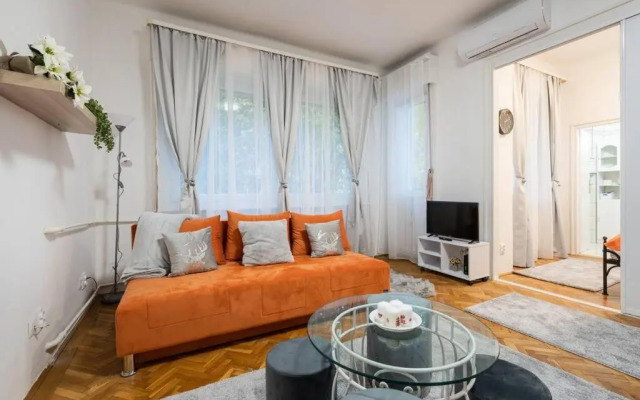 Mirage Monte Apartment