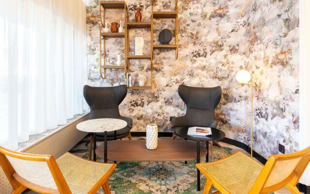 Splendid Hotel Lac d'Annecy - Handwritten Collection