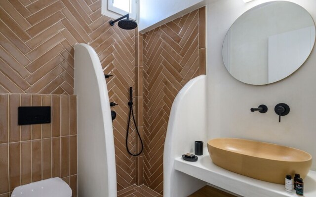 Remezzo Suites