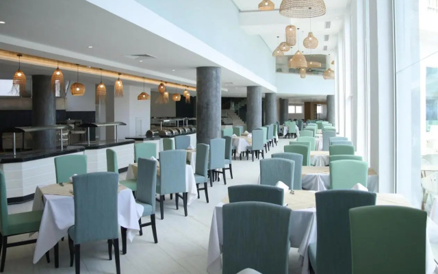 Blue Beach Golf and Spa