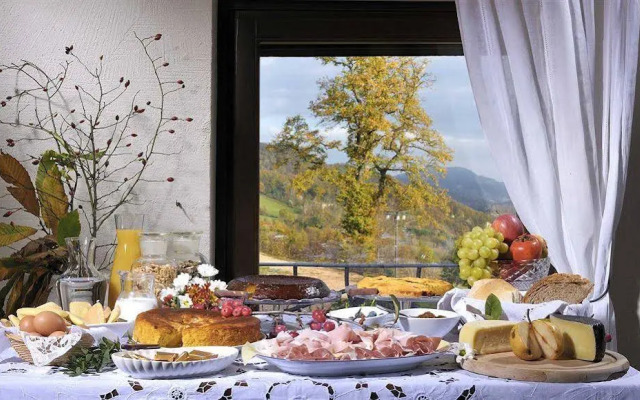 Lodole Country House