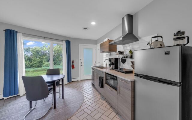 Coastal #1 and Cozy #2 - Seacliff Beach Suites
