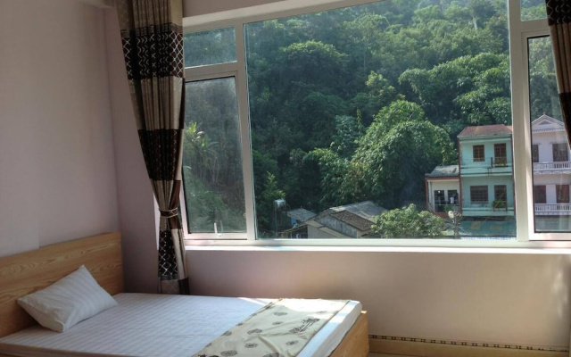 Quy Anh Hotel Bao Lac
