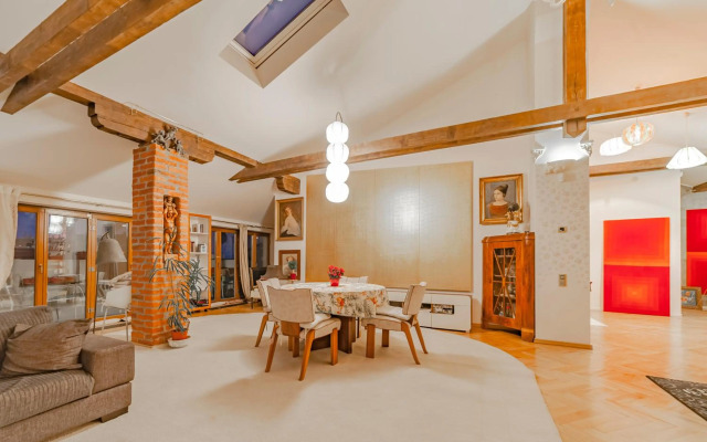 Unique Luxury Loft with Terrace in Old Town