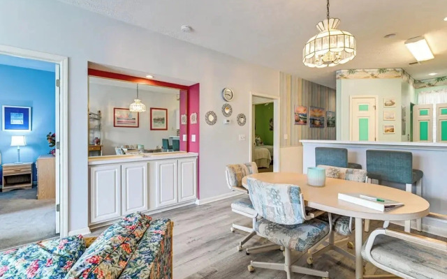 River Oaks 51-E Apartment
