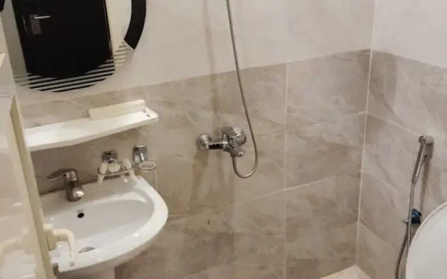 Luluat Althuraya Serviced Apartment Aqiq