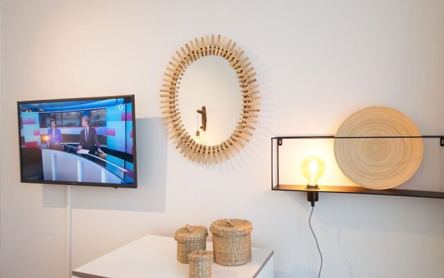 Sun-drenched Beachside Apartment in Scheveningen